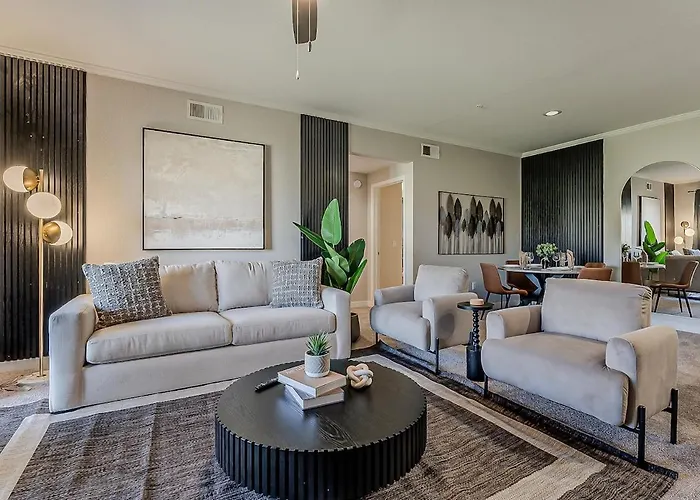 Apartment Kota 2049 Cozy 2br I 2ba - Pool - Gym - Free Parking *