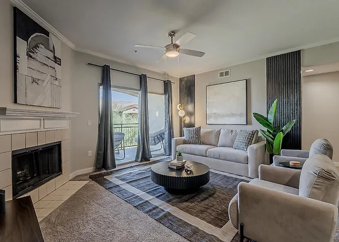 Kota 2049 Cozy 2br I 2ba - Pool - Gym - Free Parking Apartment