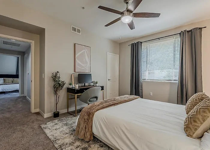 Apartment Kota 2049 Cozy 2br I 2ba - Pool - Gym - Free Parking