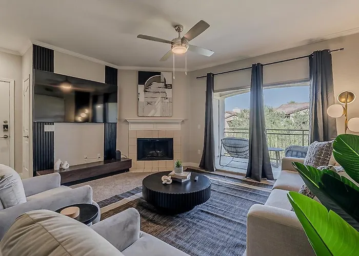 Kota 2049 Cozy 2br I 2ba - Pool - Gym - Free Parking